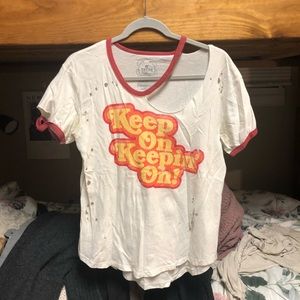 TRUNK Vintage “Keep On Keepin’ On” T-shirt size S